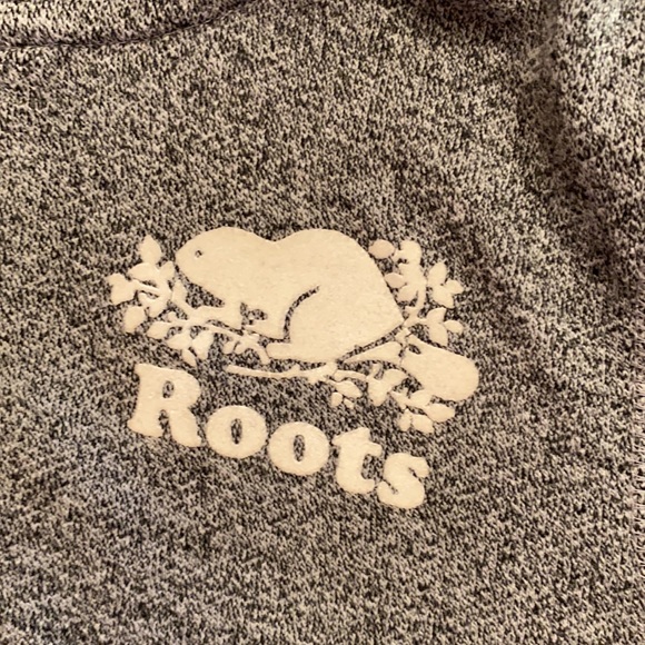 Roots Girls Salt and Pepper Zip Hoodie Size Large 9-10 YRS - Picture 4 of 4